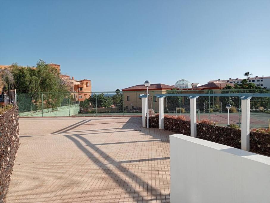 Apartamento Golf Del Sur 圣米格尔德阿沃纳 外观 照片